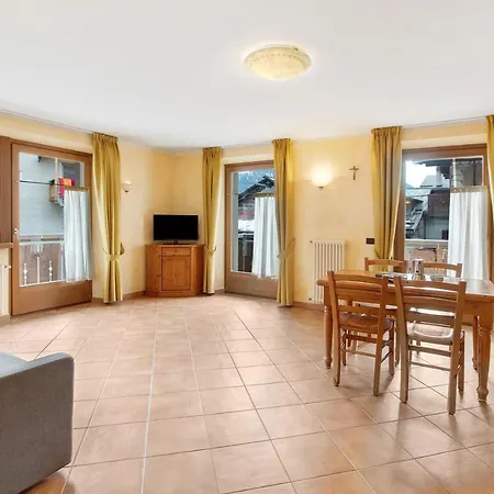 Anna Sclopet Apartament Livigno